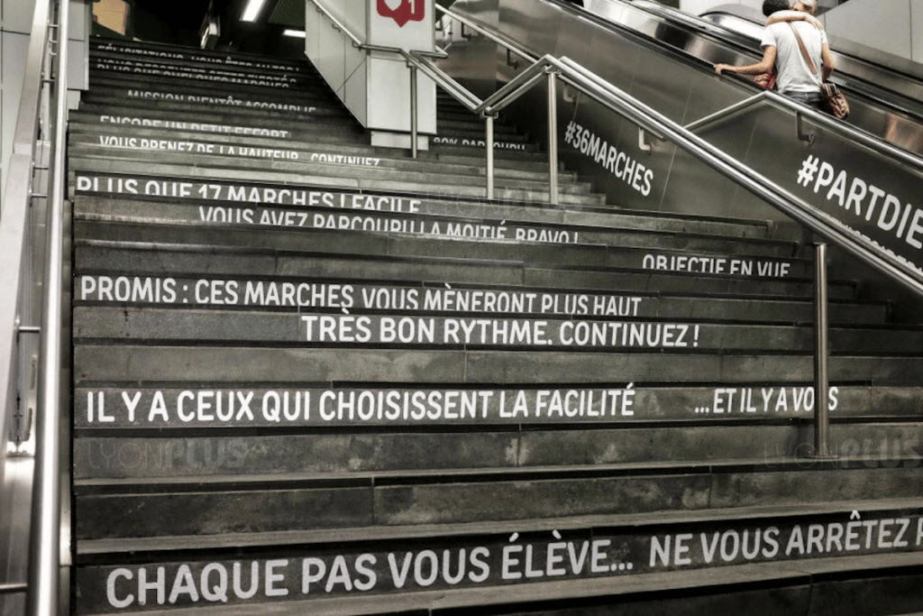 Exemple de nudge à la gare Part-Dieu à Lyon. © Maxime Jegat